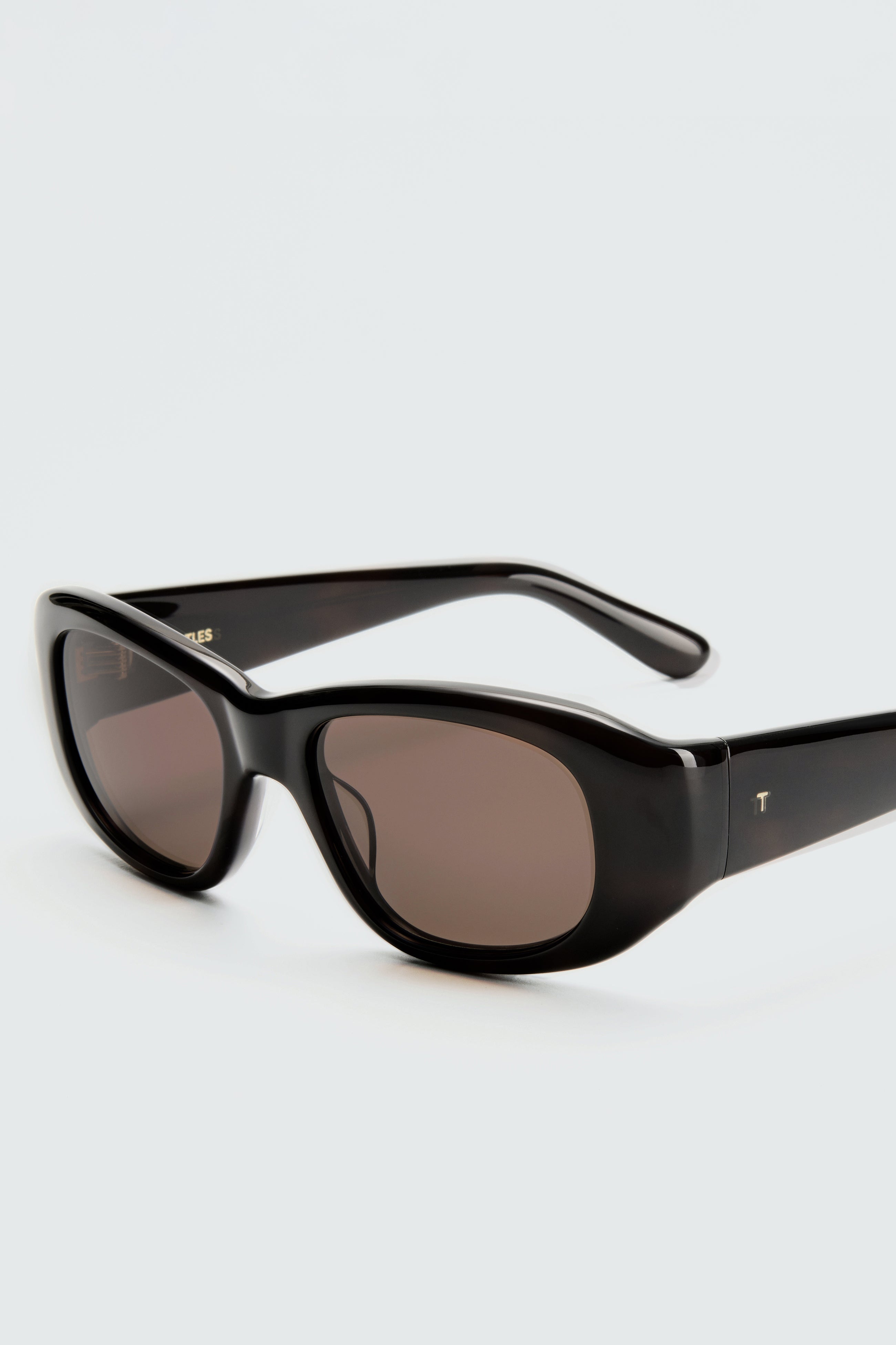 THISTLES.NYC – The AL – Black & Brown