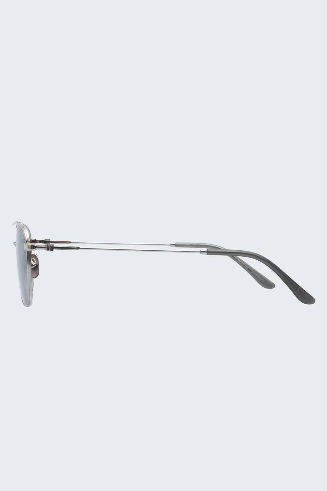 The MALONE – Silver & Light Grey