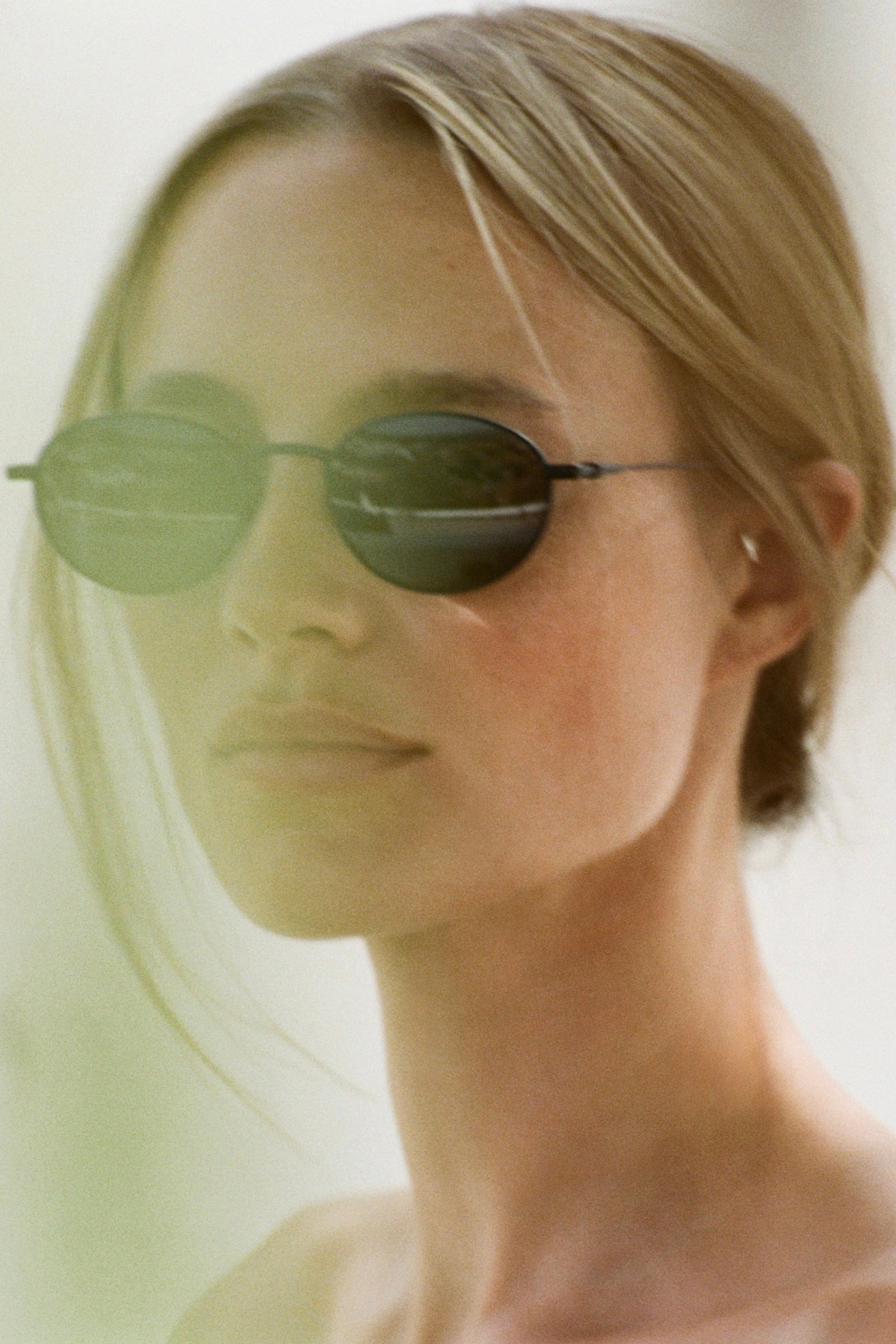 THISTLES.NYC – The CRUZ – Black & Black