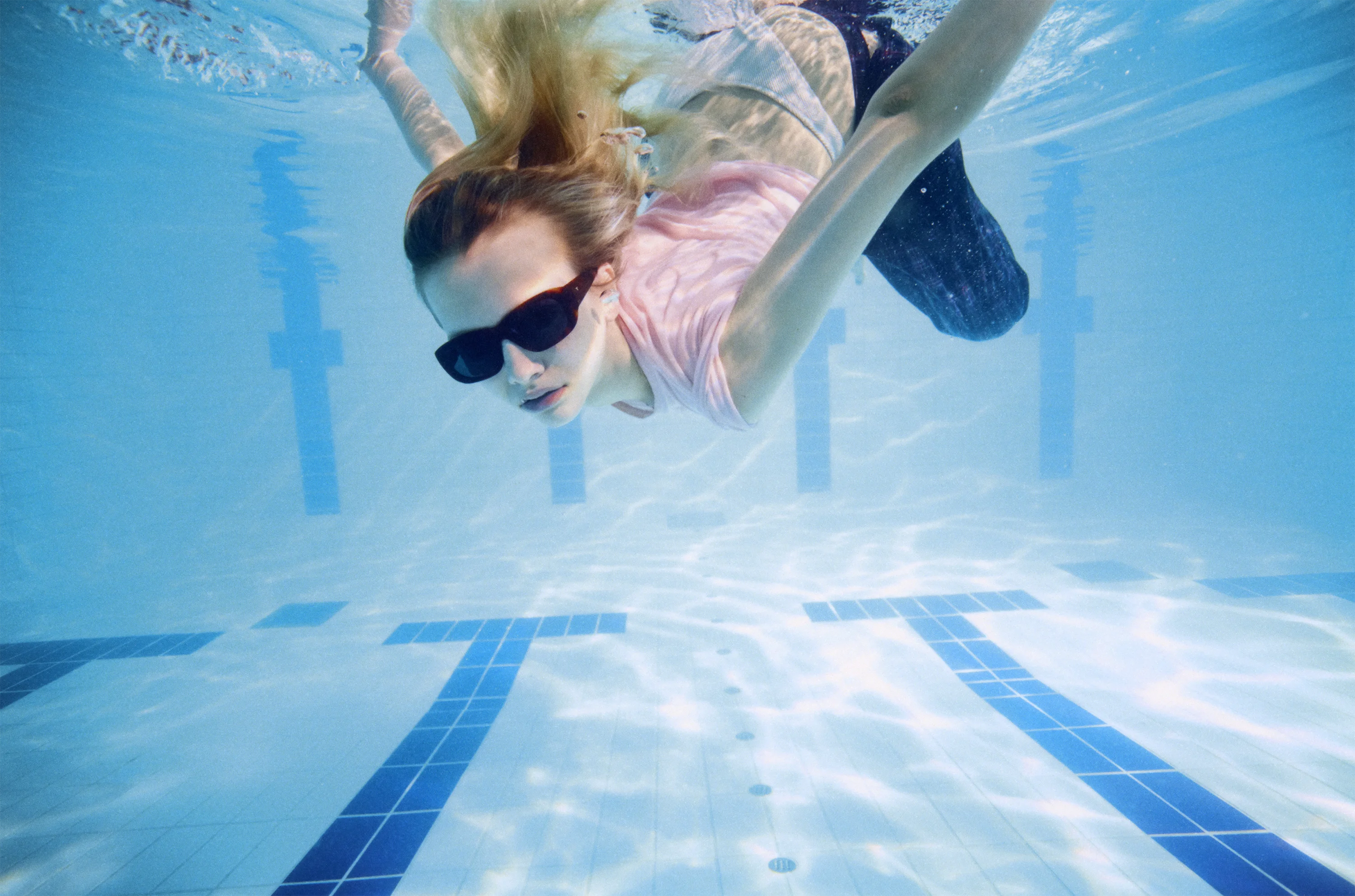 The AL – Dark Tortoise & Black