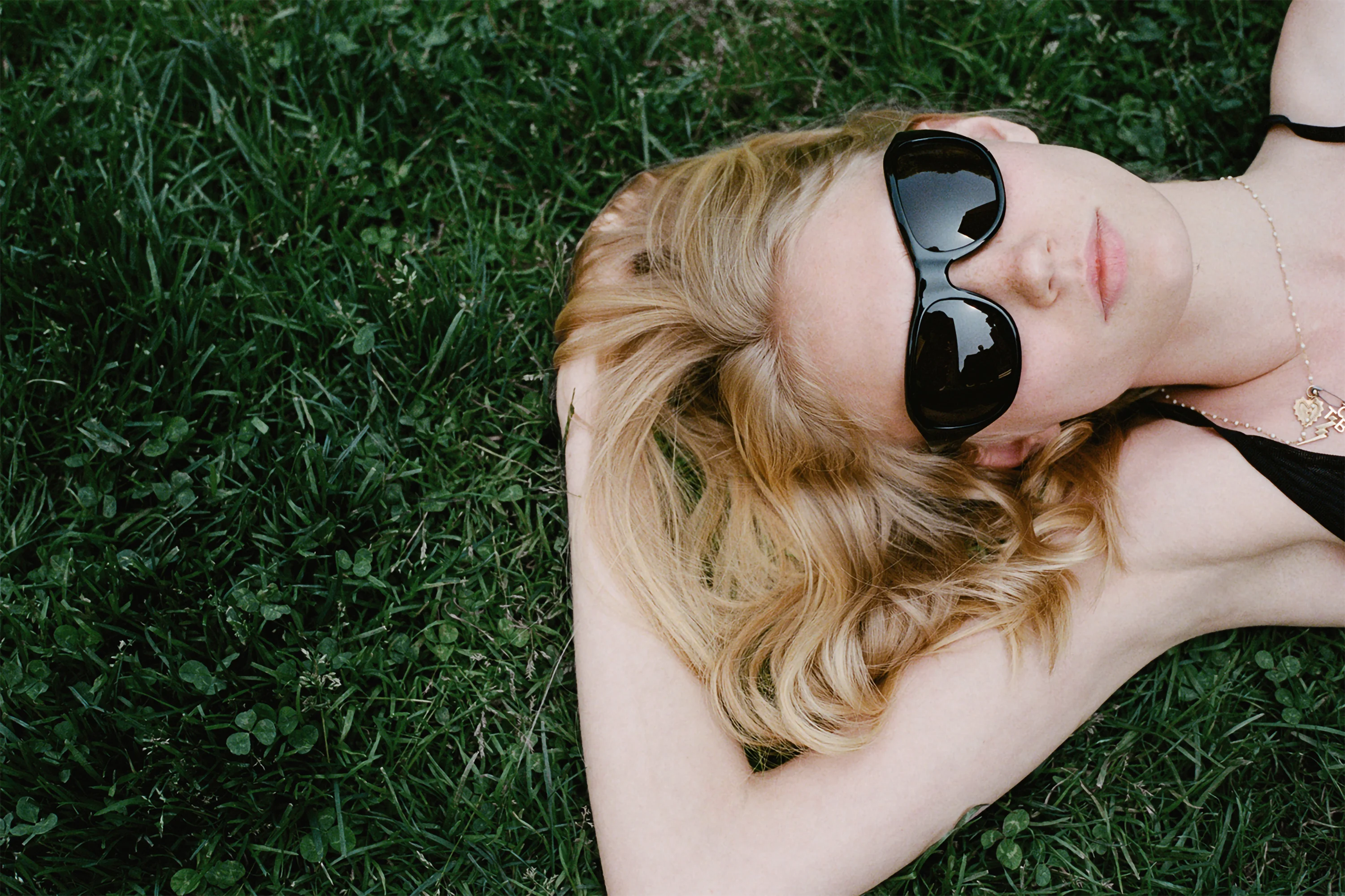 The ATLAS – Black & Black