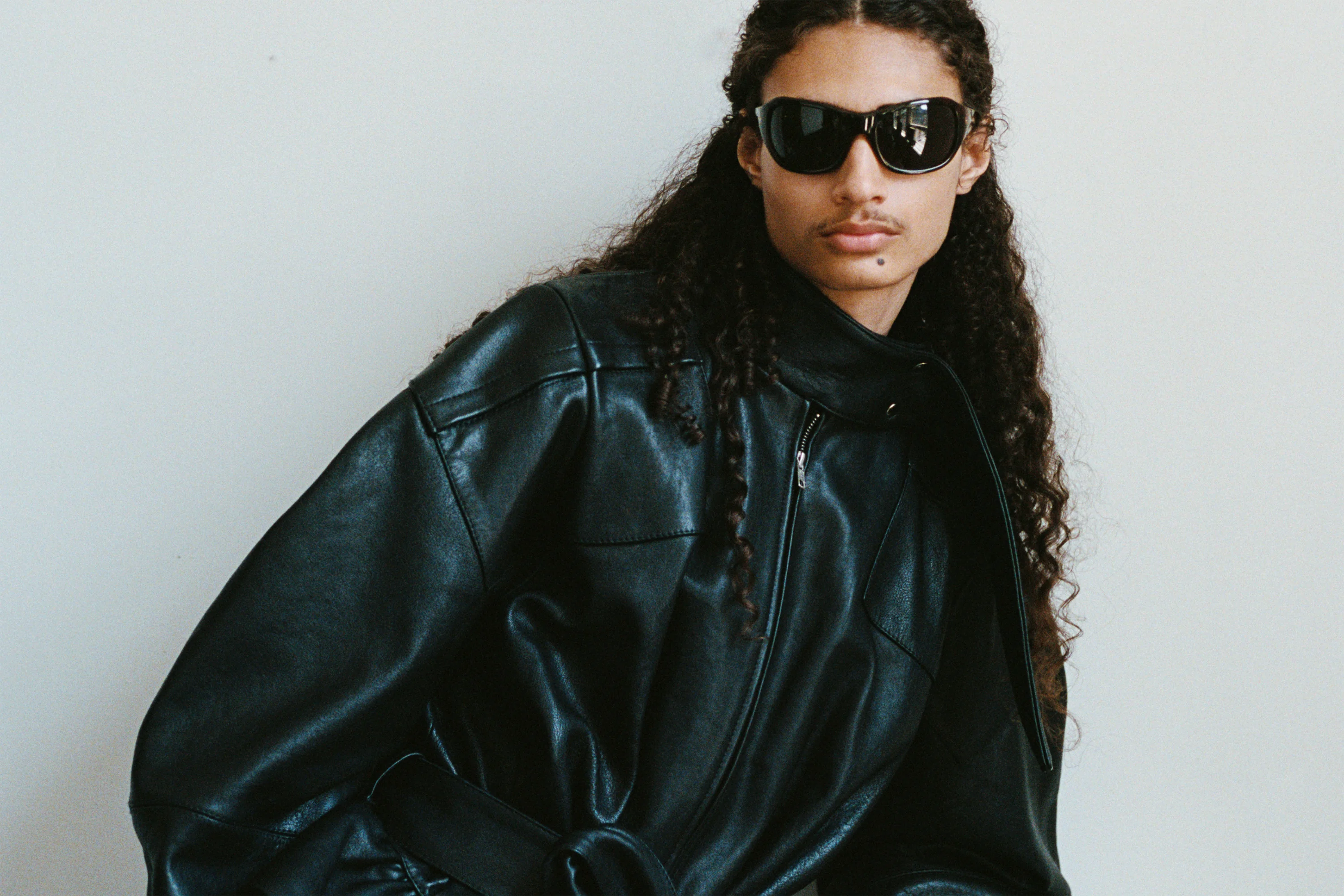 The ATLAS – Black & Black